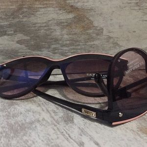 Cat eye sunglasses